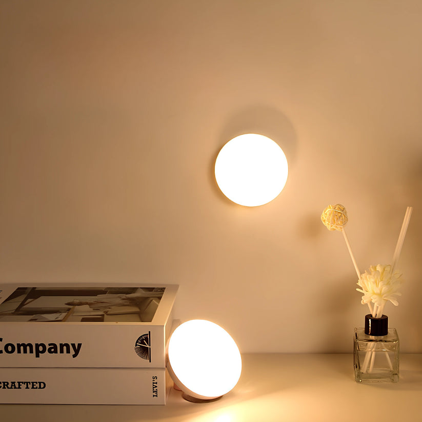 Lampa ścienna LED bezprzewodowa czujnik ruchu ładowana