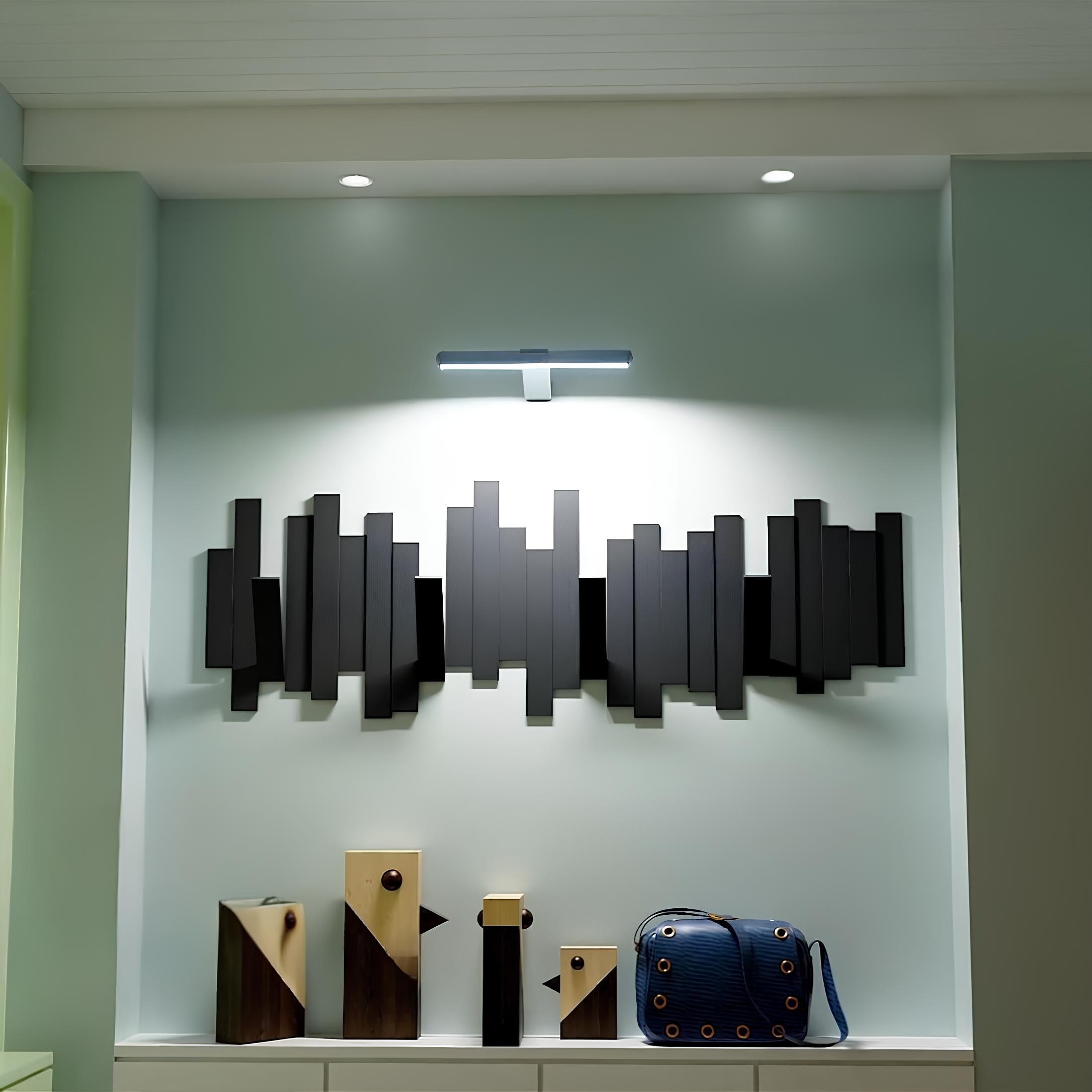 Wireless adjustable LED wall lamp for pictures