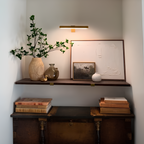 Wireless adjustable LED wall lamp for pictures