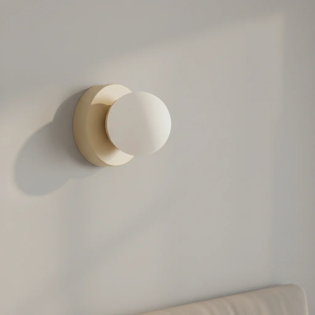 Lampa ścienna nowoczesna kulista minimalistyczna
