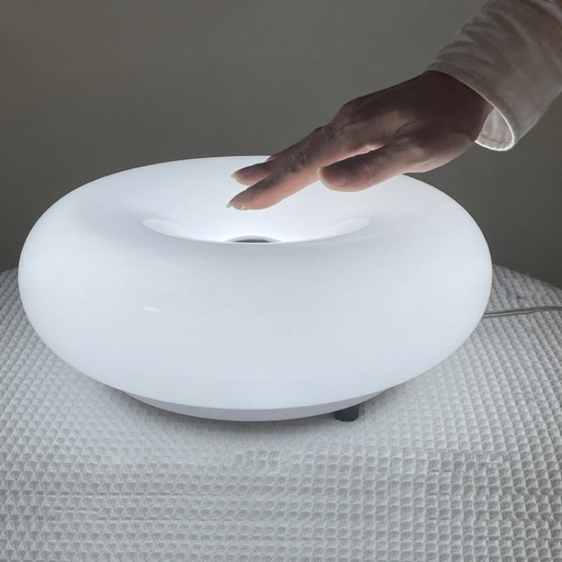 Lampa ścienna nowoczesna okrągła minimalistyczna