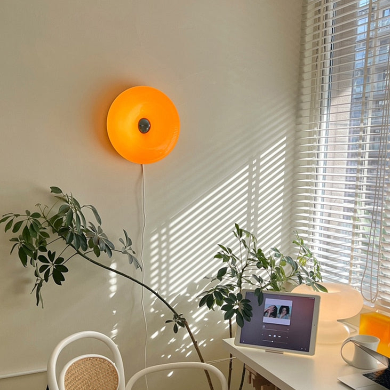 Lampa ścienna nowoczesna okrągła minimalistyczna