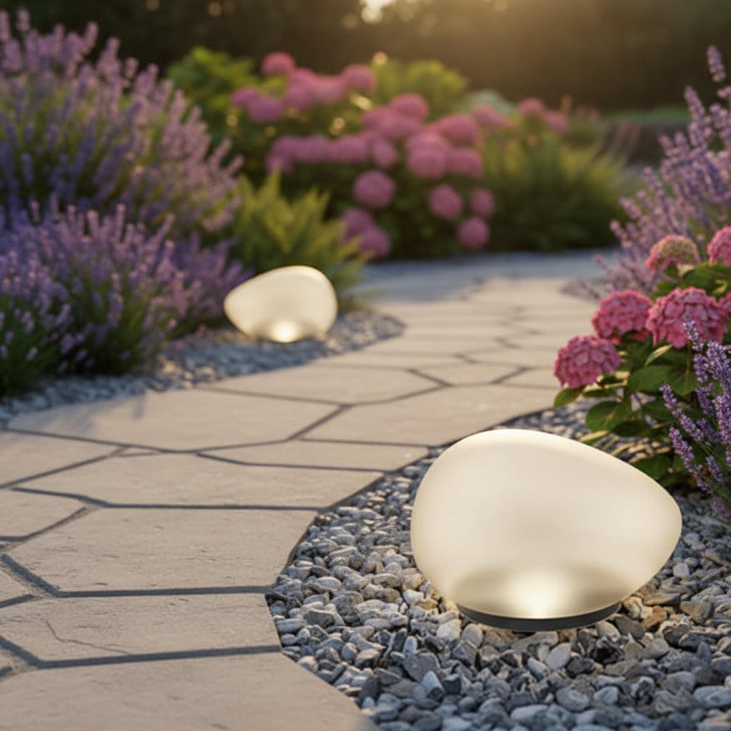 Outdoor LED Globe Garden Lamp