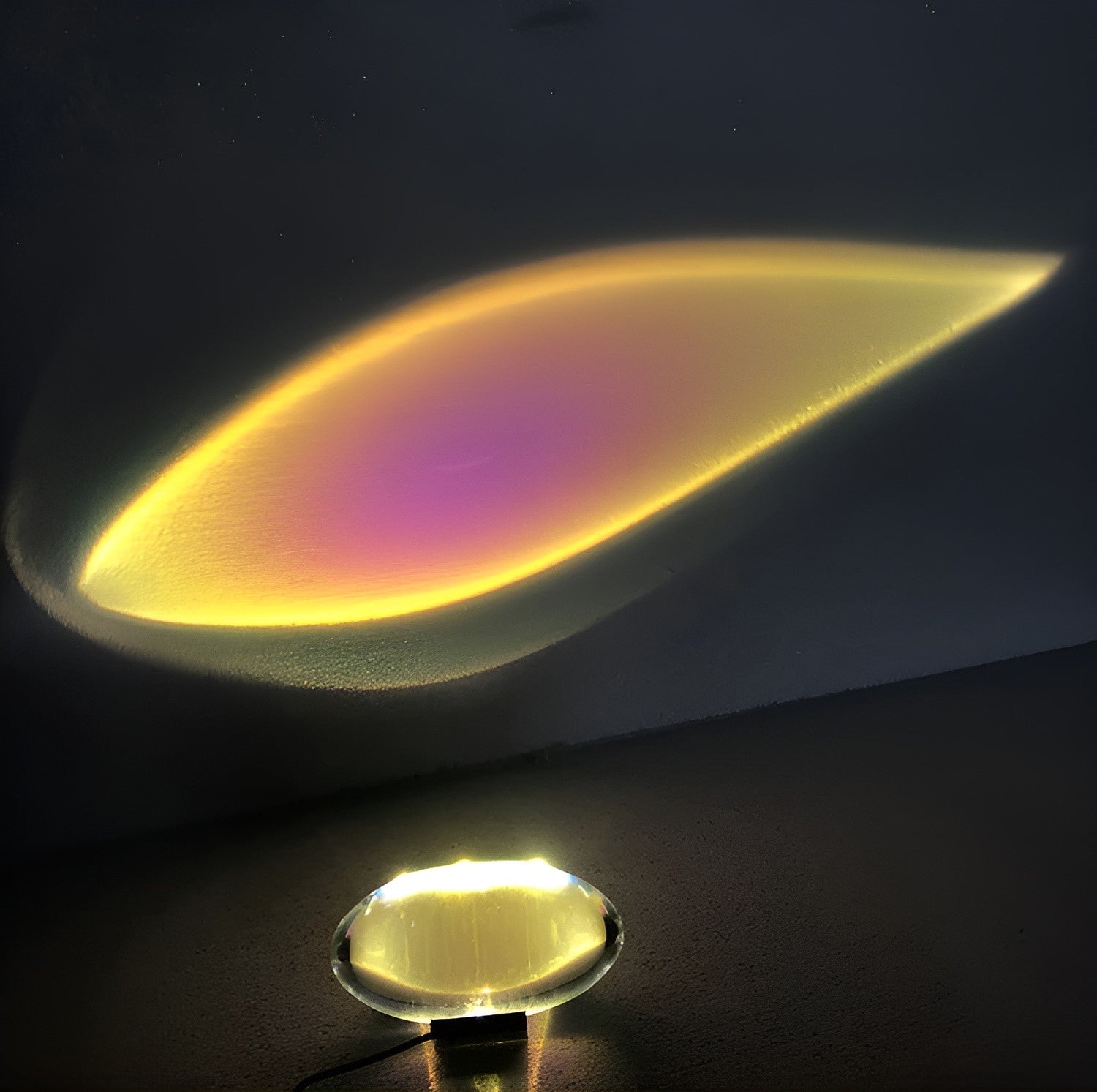 ambient spectrum projection lamp