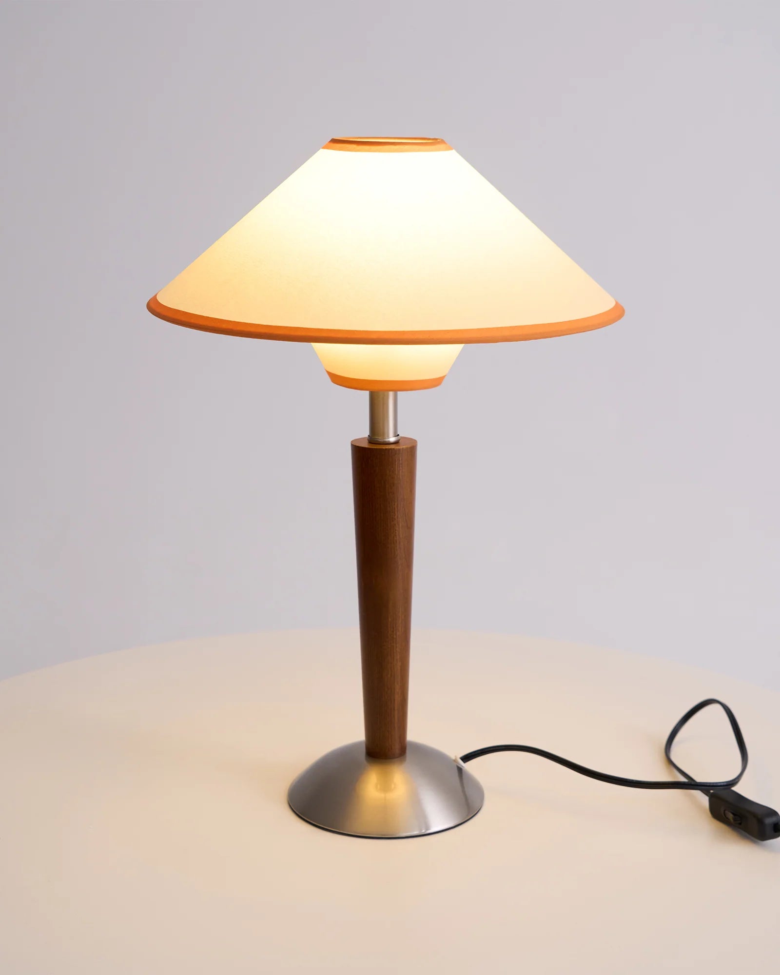 Lampa stołowa nowoczesna drewniana led materiałowa