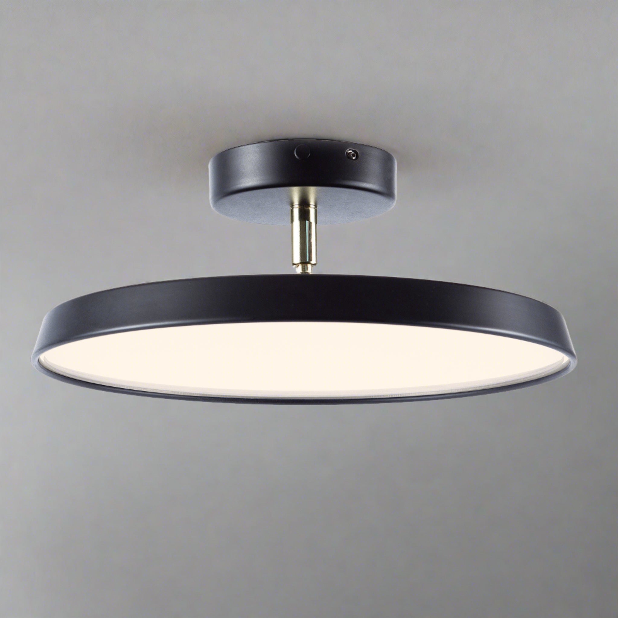 Lampa sufitowa nowoczesna okrągła minimalistyczna LED