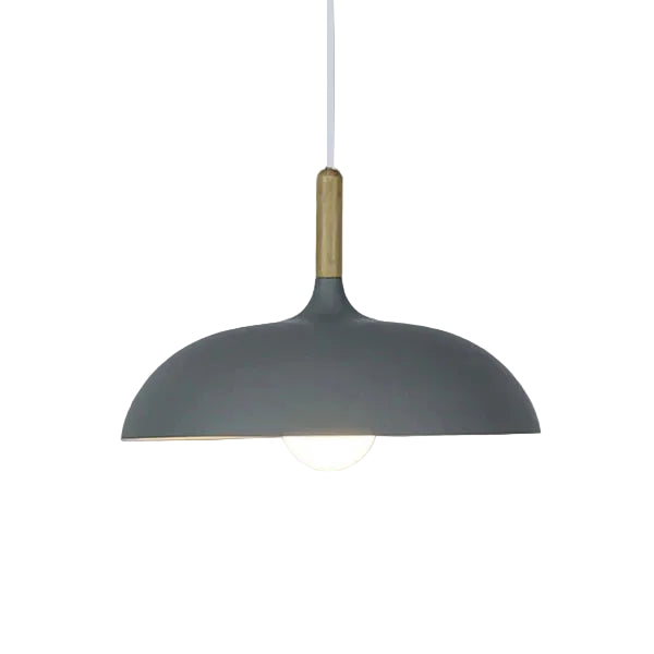 Lampa wisząca LED z kopułowym kloszem nad stół jadalniany