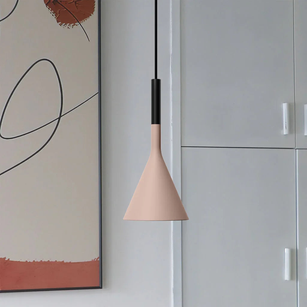 Lampa wisząca nowoczesna stożkowa minimalistyczna