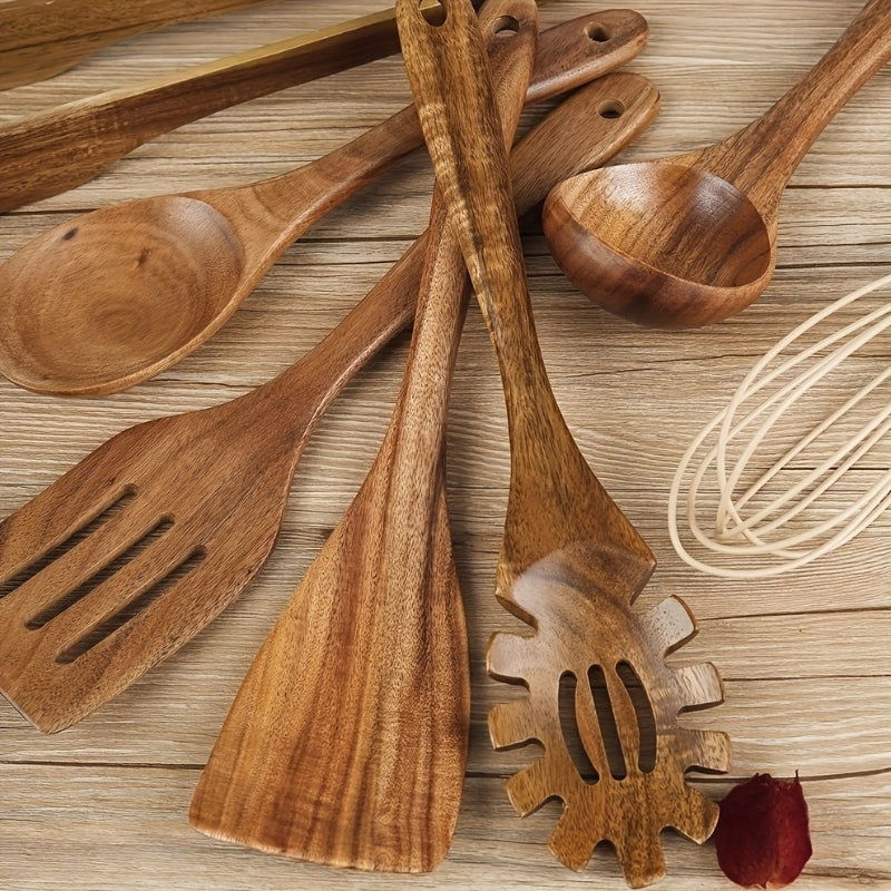 Wooden cooking utensils set