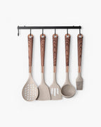 Non-stick cooking utensils set