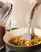 Non-stick cooking utensils set