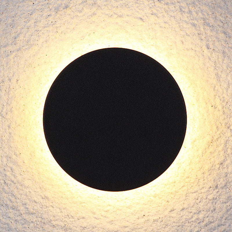 Zewnętrzna lampa ścienna LED efekt halo
