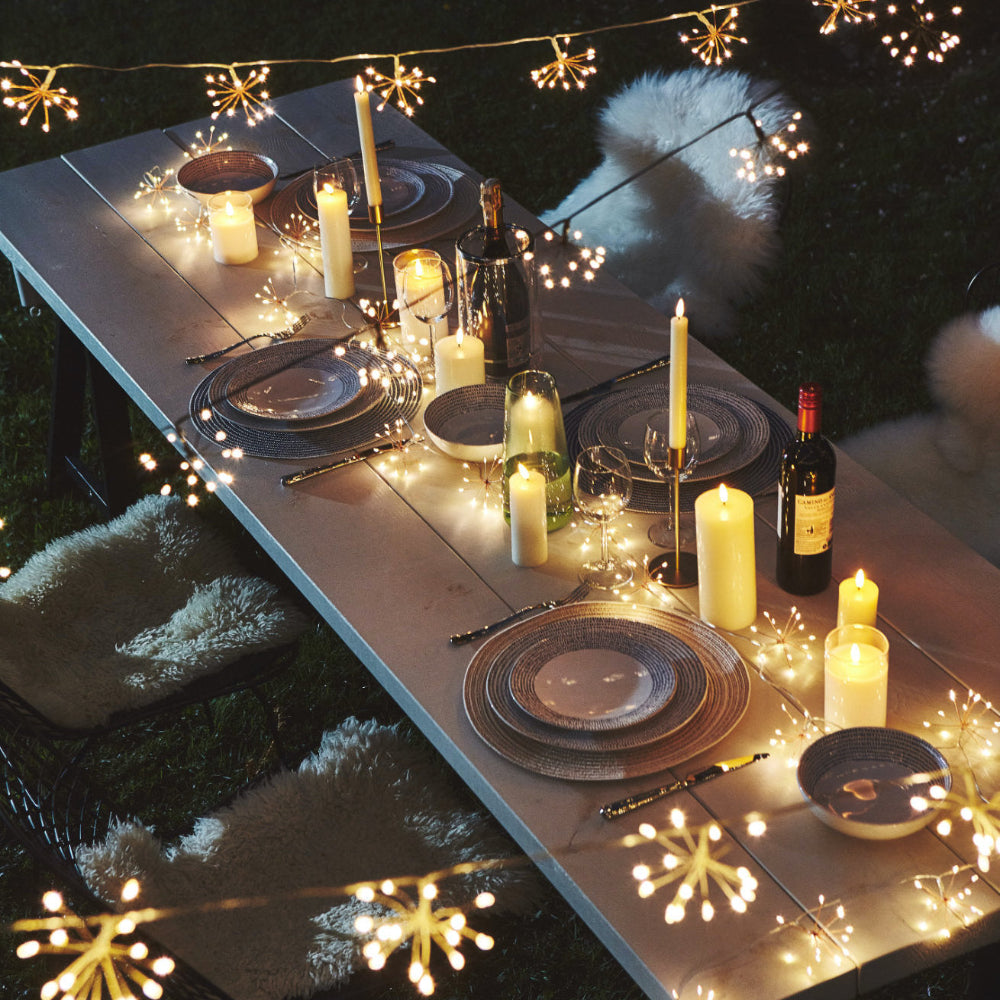 Decorative LED string lights with star-shaped sparkles